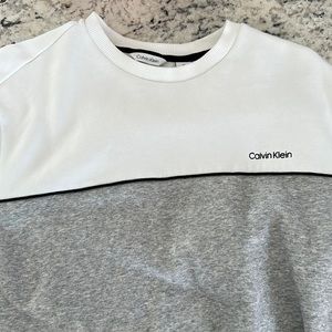Calvin Klein Crewneck